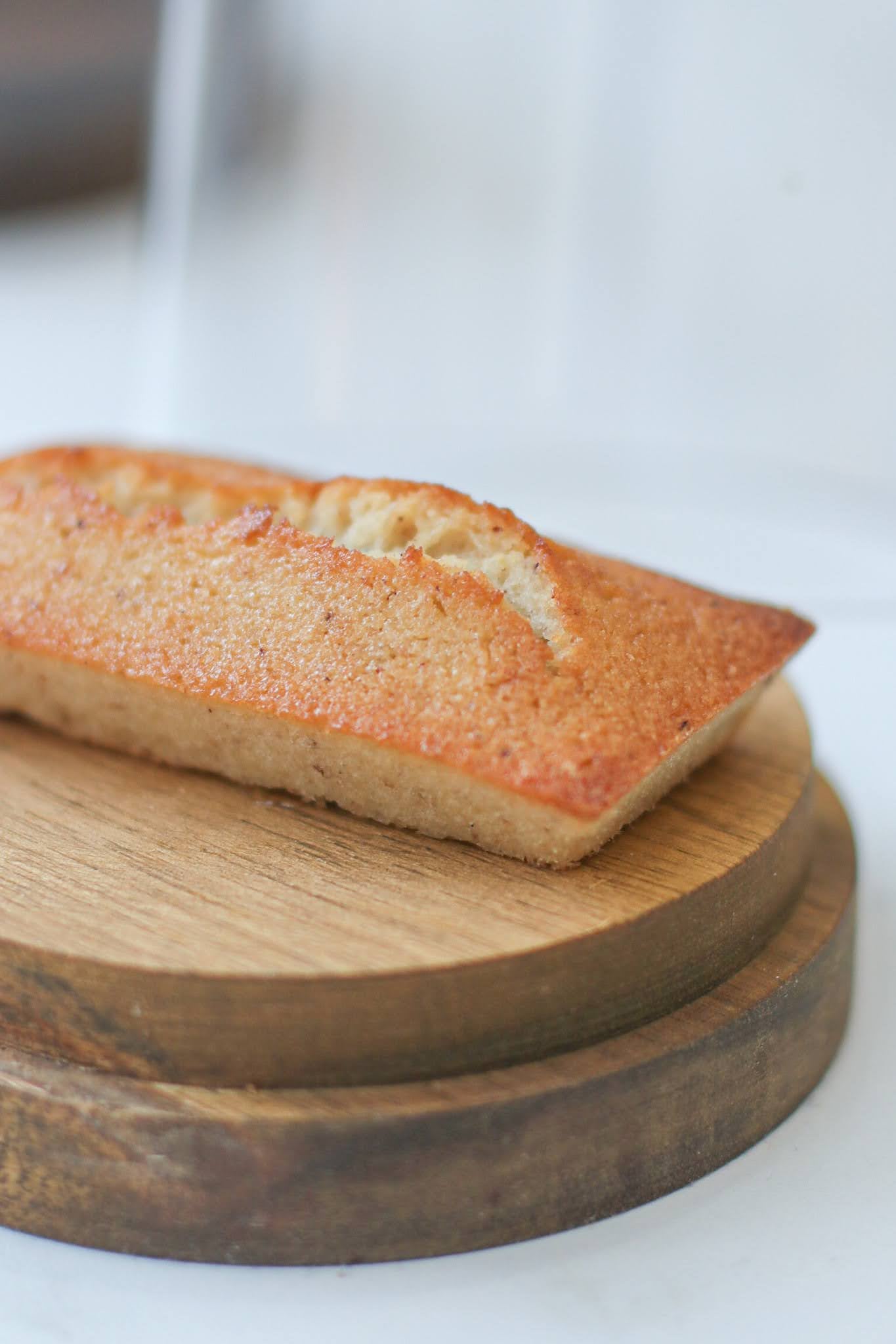 Boîte à partir de 08 financiers aux amandes